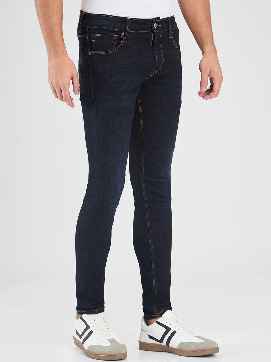 SPYKAR Men Slim Fit Low-Rise Stretchable Jeans