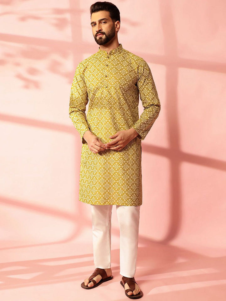 Anouk Men Floral Printed Regular Kurta with Pyjamas