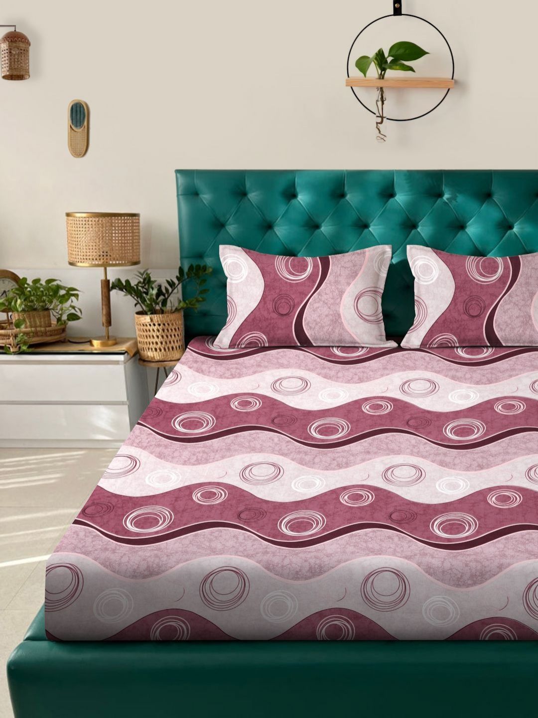 KLOTTHE Purple Geometric Printed Dilengkapi 300 TC Double King Cadar Dengan 2 Sarung Bantal