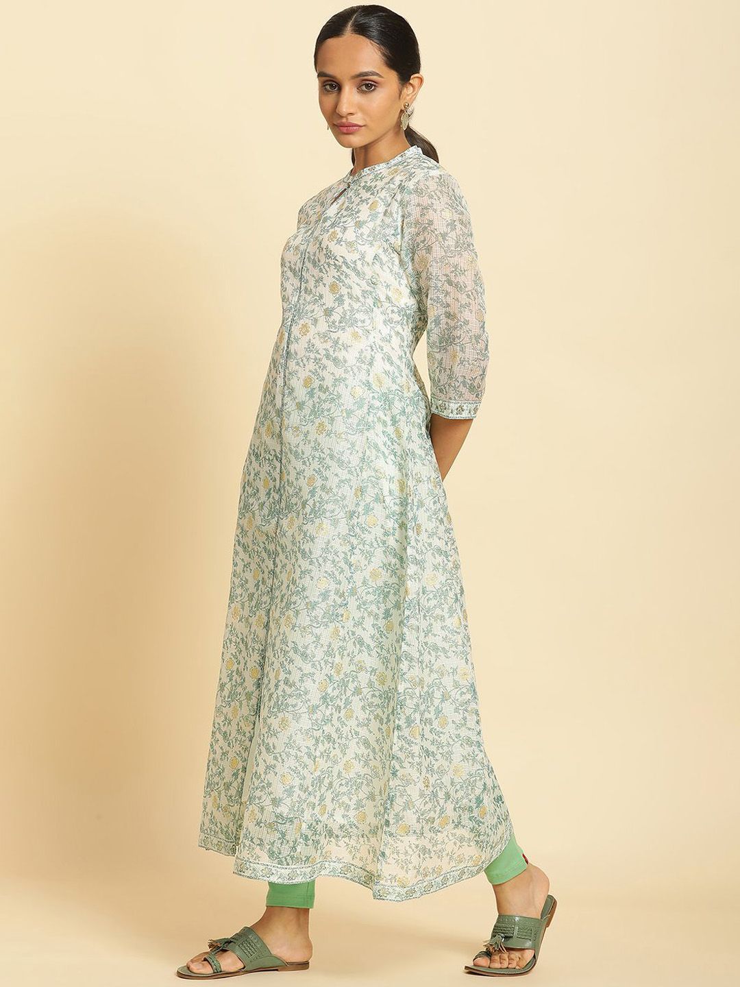 W Floral Printed Mandarin Collar A-Line Kurta