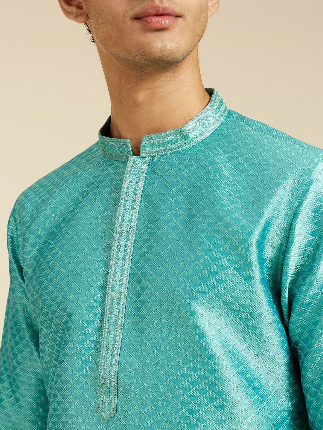 Diwas by Manyavar Embroidered Mandarin Collar Thread Work Straight Kurta