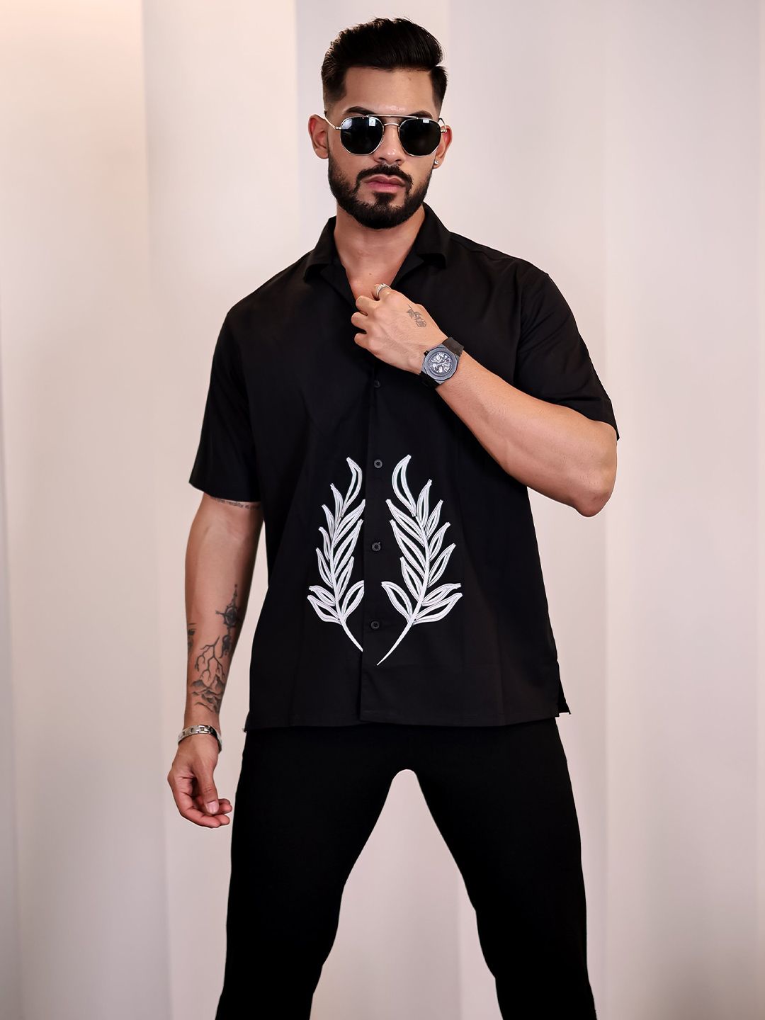 Eszett Men Floral Printed Cuban Collar Cotton Baju Kasual