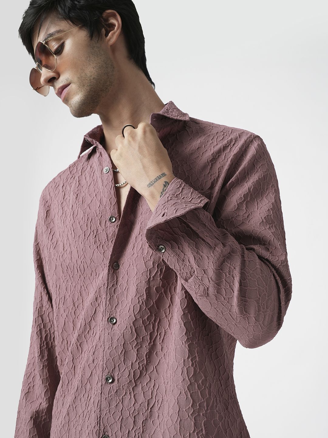 VASTRADO Men Classic Spread Collar Solid Slim Fit Casual Shirt