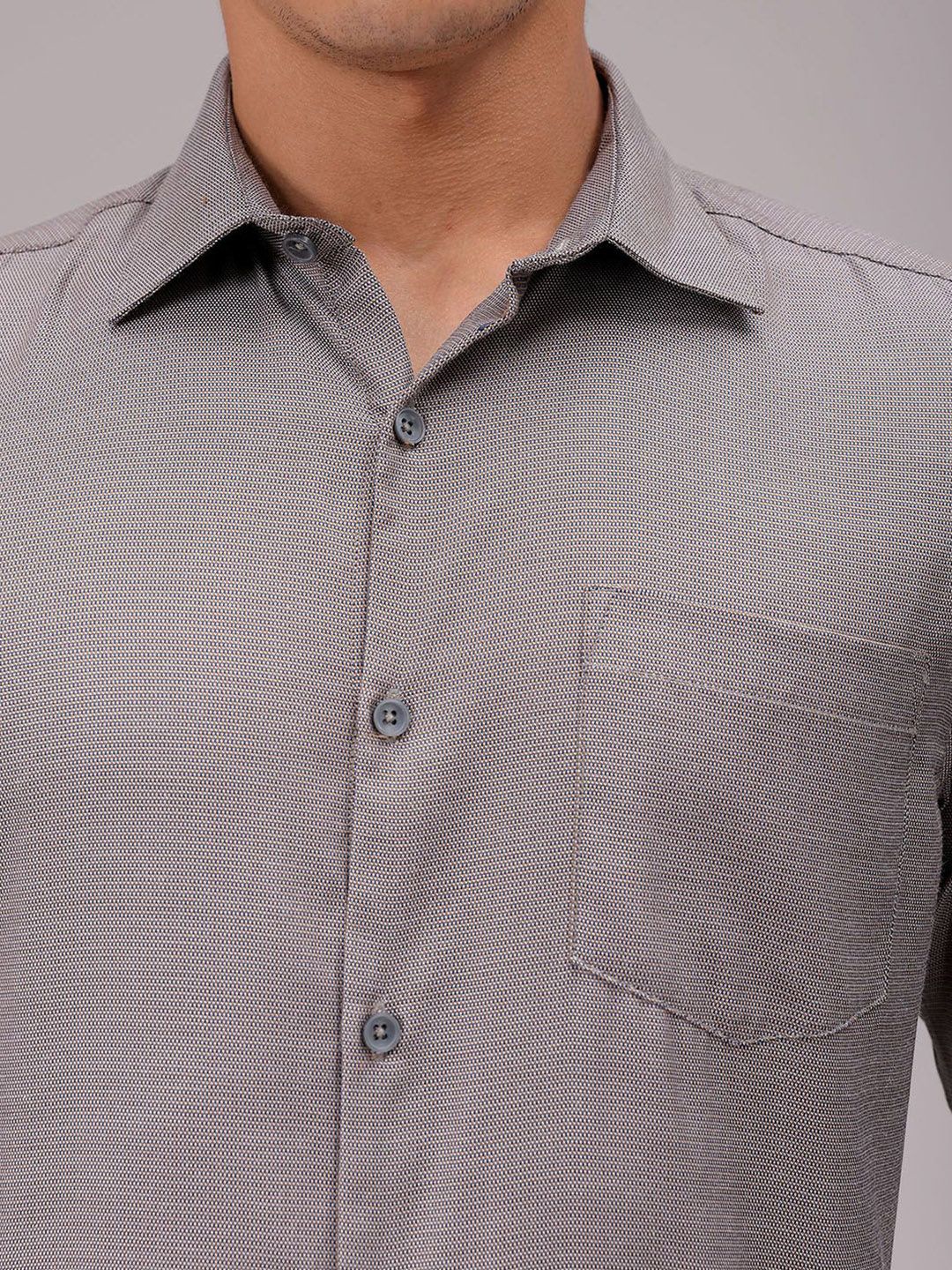 The Indian Garage Co. X Luxe Men Cutaway Collar Solid Slim Fit Formal Shirt