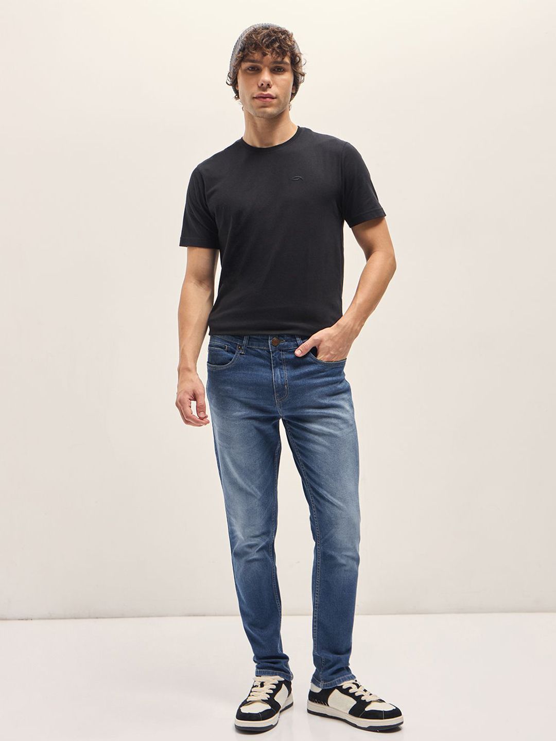 THE BEAR HOUSE Men Slim Fit Light Fade Stretchable Jeans