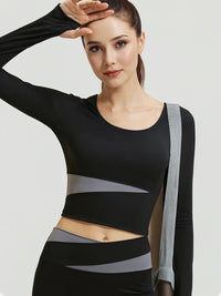 HRX by Hrithik Roshan Women Colourblocked Fitted Crop Top