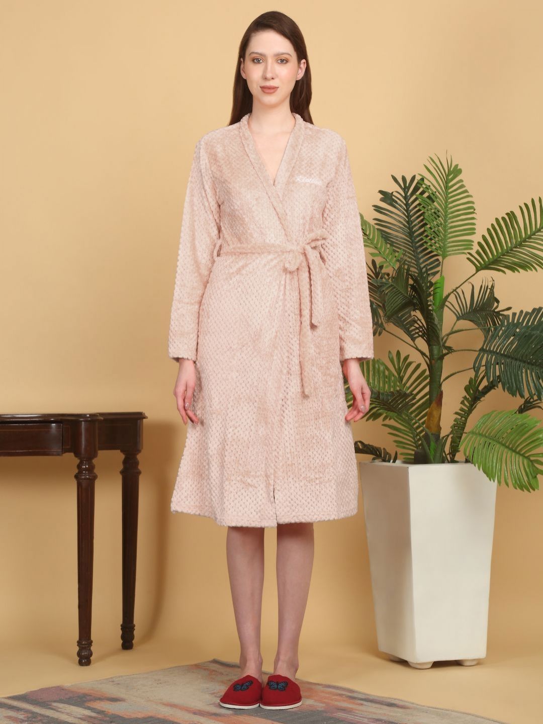 KLOTTHE Woollen Bath Robe With Belt