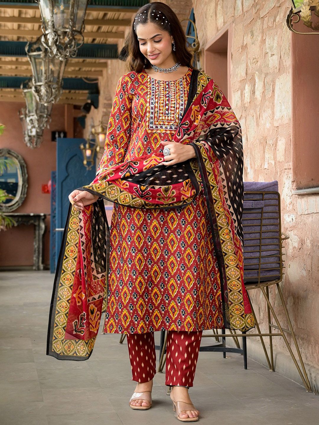 KALINI Geometric Printed Thread Work Straight Kurta With Trousers & Dupatta