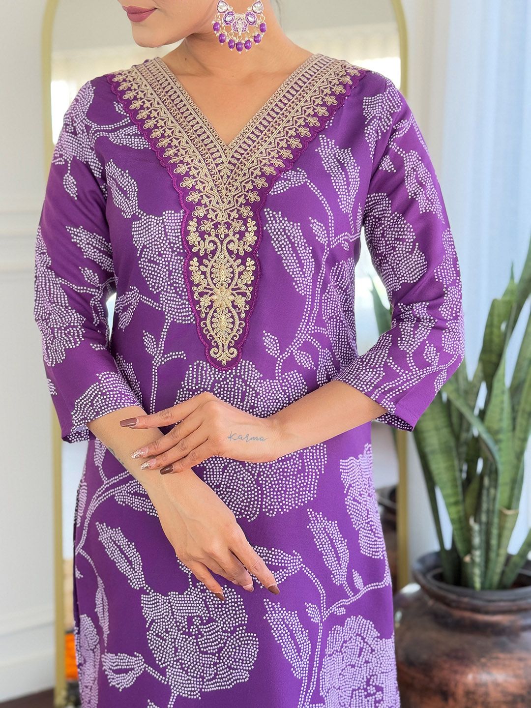 KALINI Women Floral Embroidered Regular Kurta with Trousers & With Dupatta
