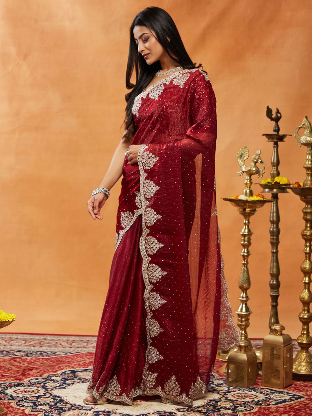 kasee Saree Labuci Bersulam Berhias