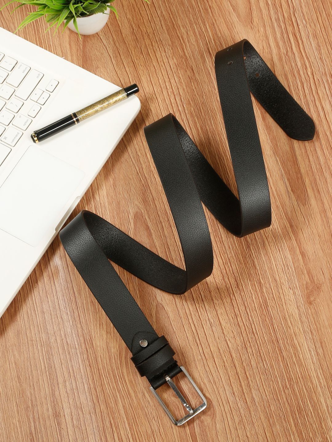 Teakwood Leathers Men Textured Leather Belt