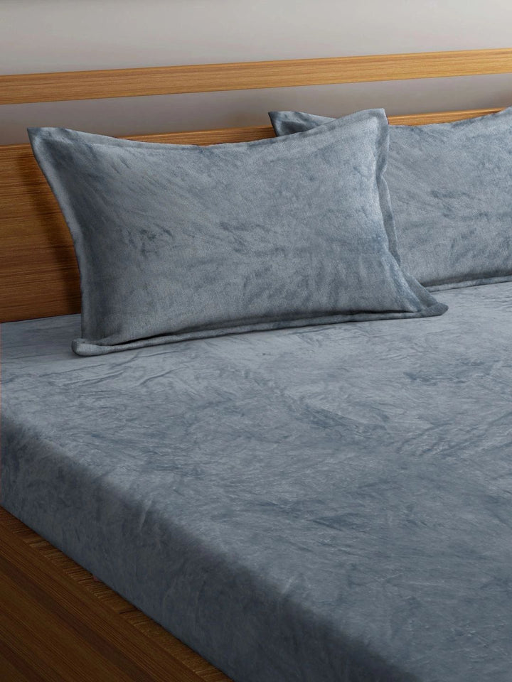 Myntra Elegant Homes Grey Solid Flat Woolen 300 TC King Bedsheet dengan 2 Sarung Bantal
