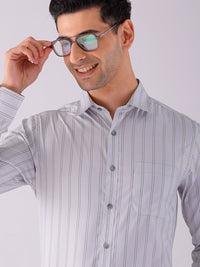 The Indian Garage Co. X Luxe Men Spread Collar Striped Slim Fit Formal Shirt