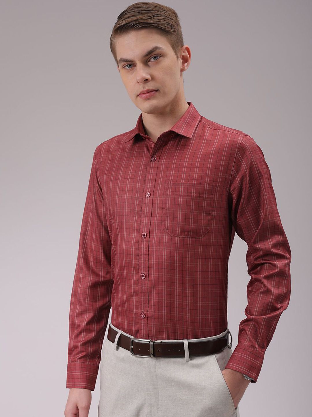 The Indian Garage Co. X Luxe Men Cutaway Collar Checked Slim Fit Formal Shirt