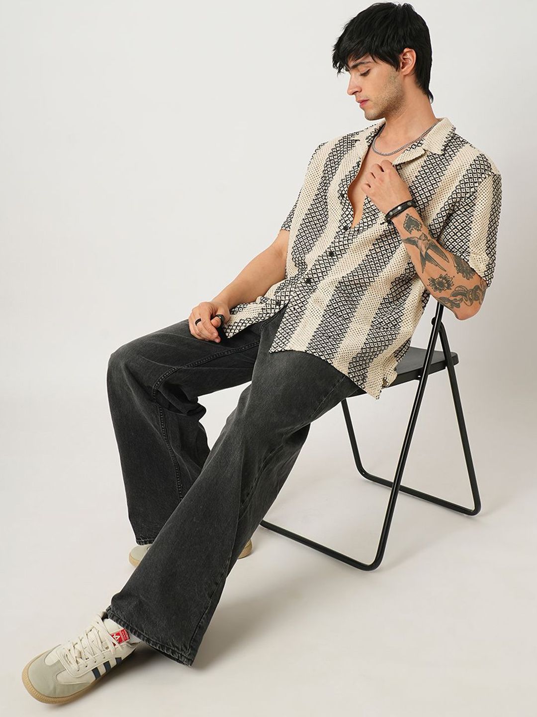 VASTRADO Men Classic Opaque Casual Shirt