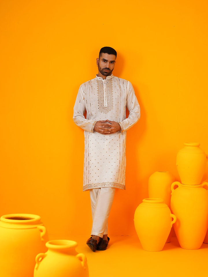 SOJANYA LUXE Geometric Embroidered Mandarin Collar Pure Silk Straight Kurta With Trouser