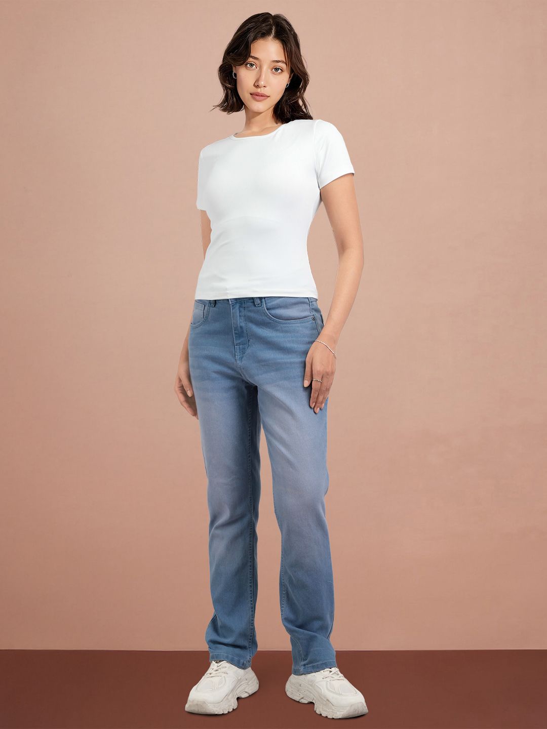 DressBerry Round-Neck Crop Fitted Top