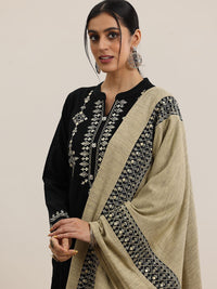 Libas Yoke Design Mandarin Collar Straight Kurta With Trousers & Dupatta