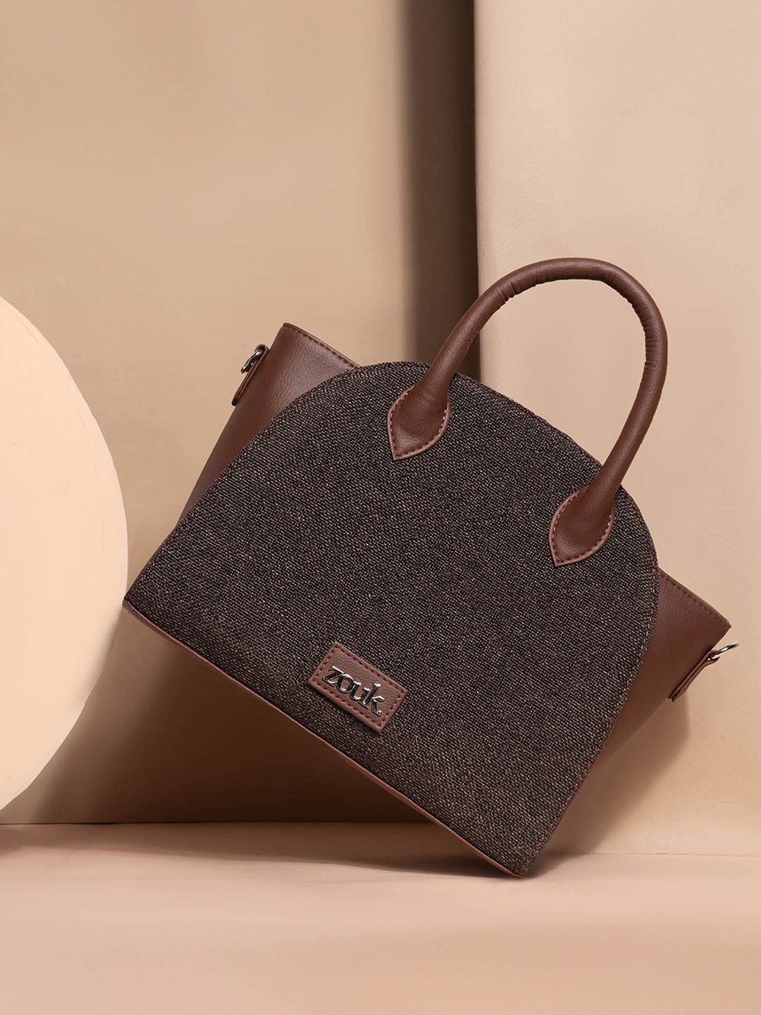 ZOUK Women Colourblocked Swagger Handheld Bag