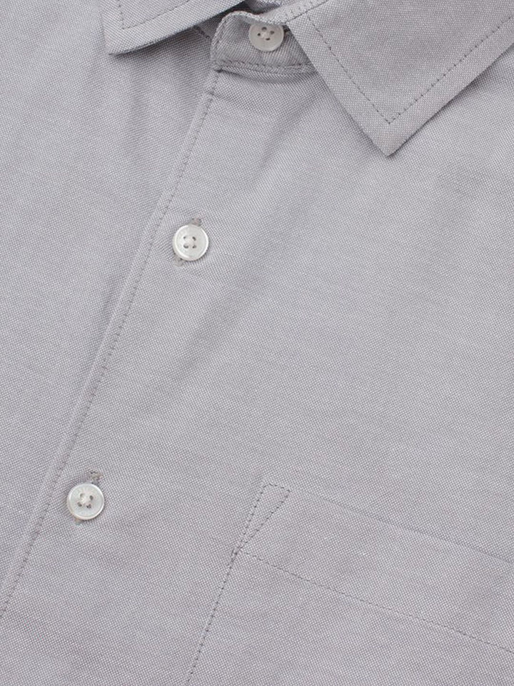 VASTRADO Men Classic Slim Fit Solid Cutaway Collar Cotton Casual Shirt