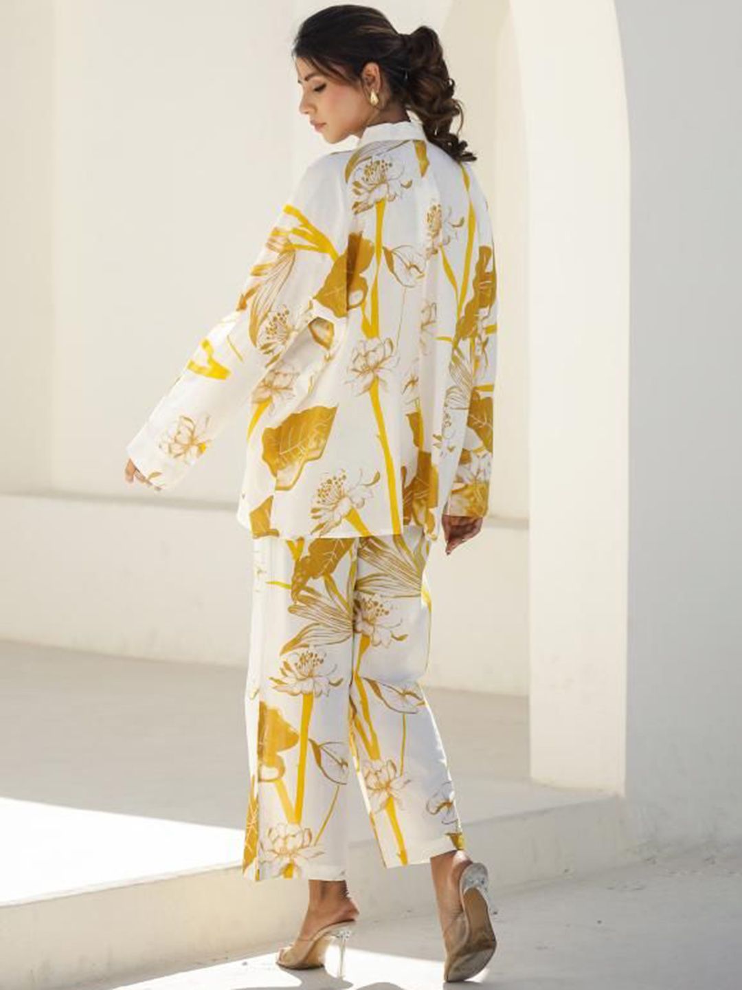Mamicha Women Printed Mandarin Collar Cotton Shirt and Trousers Co-Ords