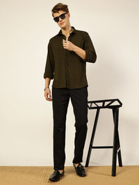 Thomas Scott Men Premium Spread Collar Horizontal Striped Casual Shirt