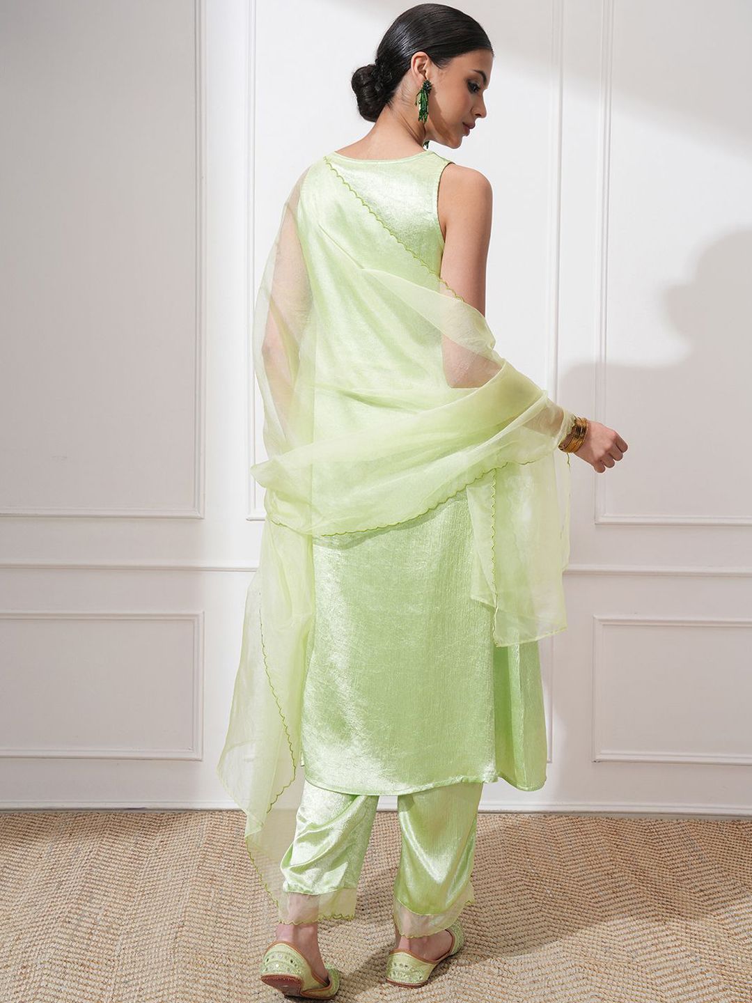 Vishudh Women Ethnic Motifs Embroidered Regular Thread Work Kurta with Trousers & With Dupatta