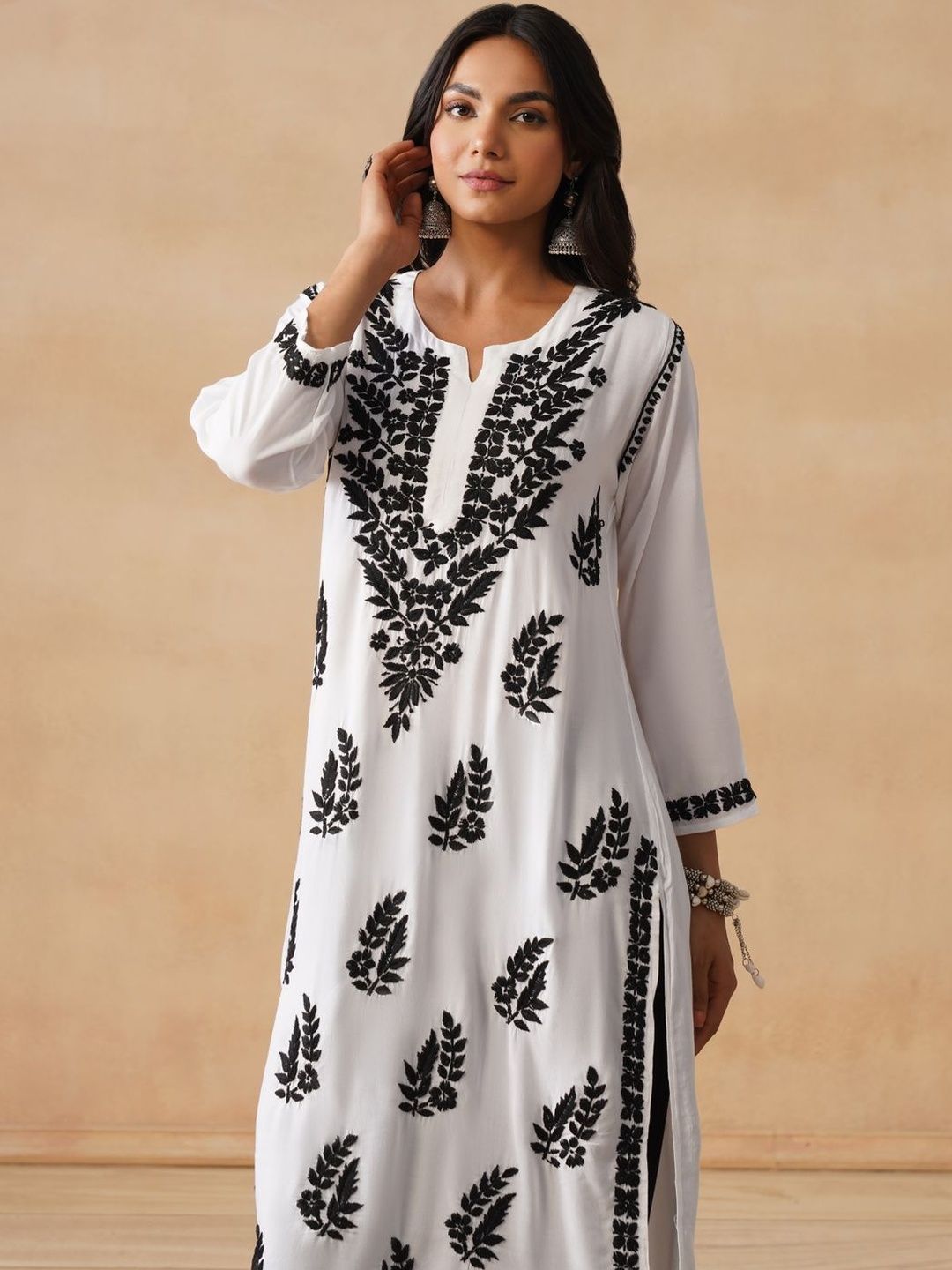 House of Chikankari Women Chikankari Kurta
