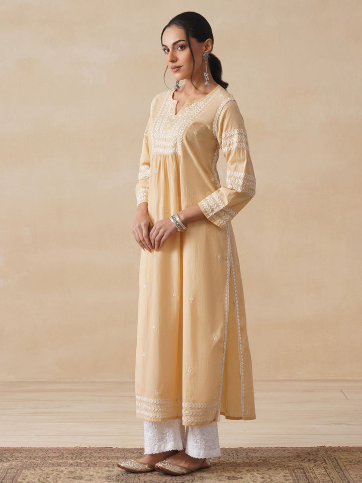 House of Chikankari Women Beige Cotton Chikankari Embroidered Kurta