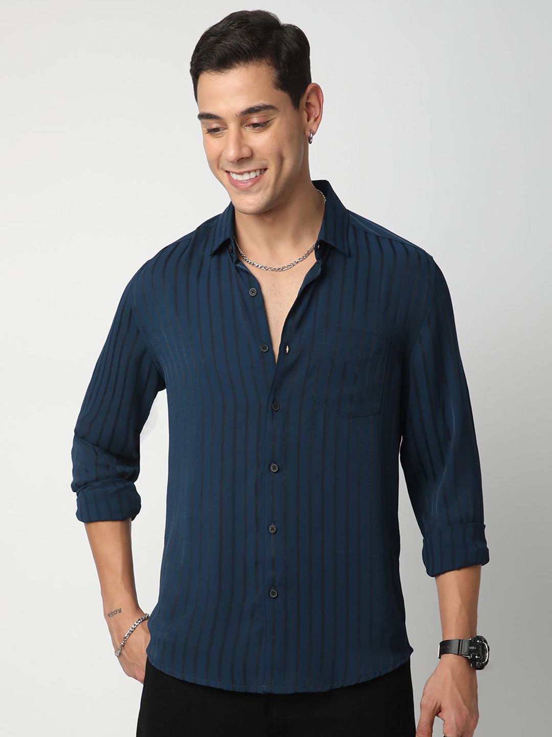VASTRADO Men Classic Spread Collar Vertical Striped  Slim Fit Casual Shirt