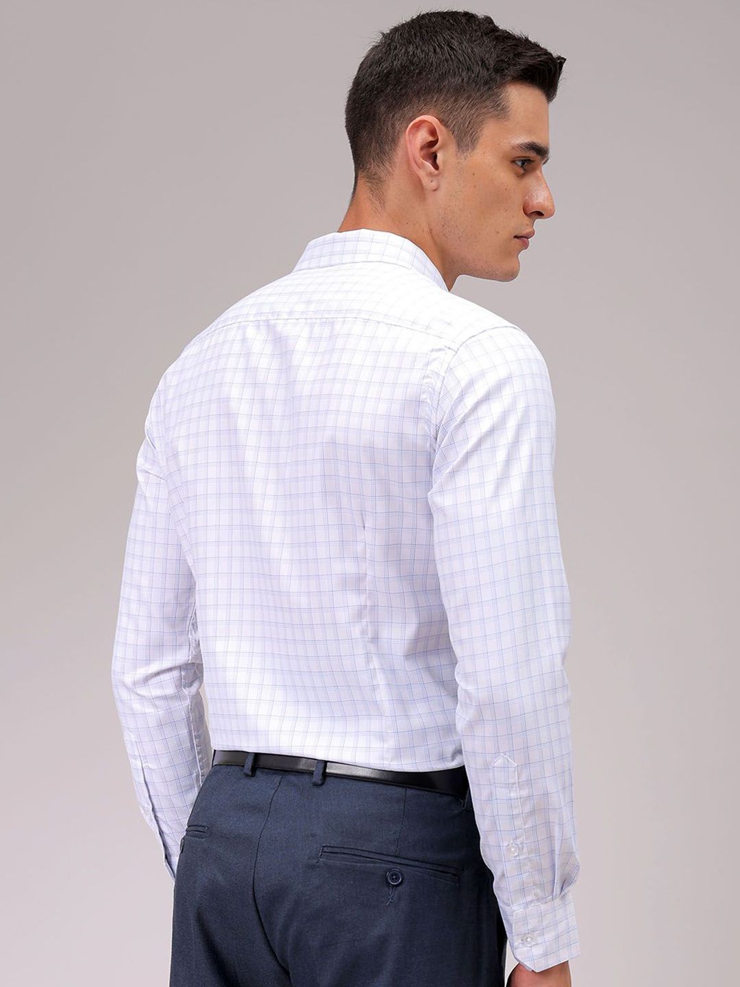 The Indian Garage Co. X Luxe Men Cutaway Collar Checked Slim Fit Formal Shirt