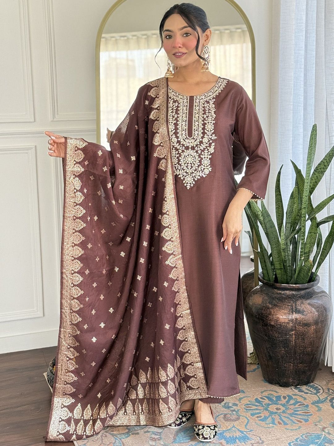 KALINI Women Ethnic Motifs Embroidered Thread Work Pure Silk Kurta Set With Dupatta