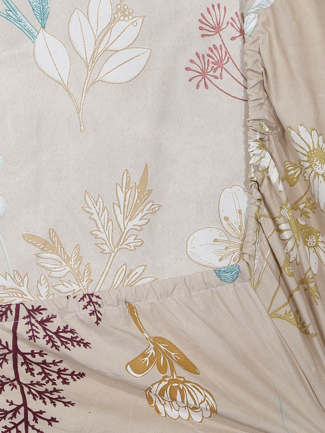 KLOTTHE Beige Floral Cotton 300 TC Fitted King Fine Bedsheet with 2 Pillow Covers-98 x 89 inches