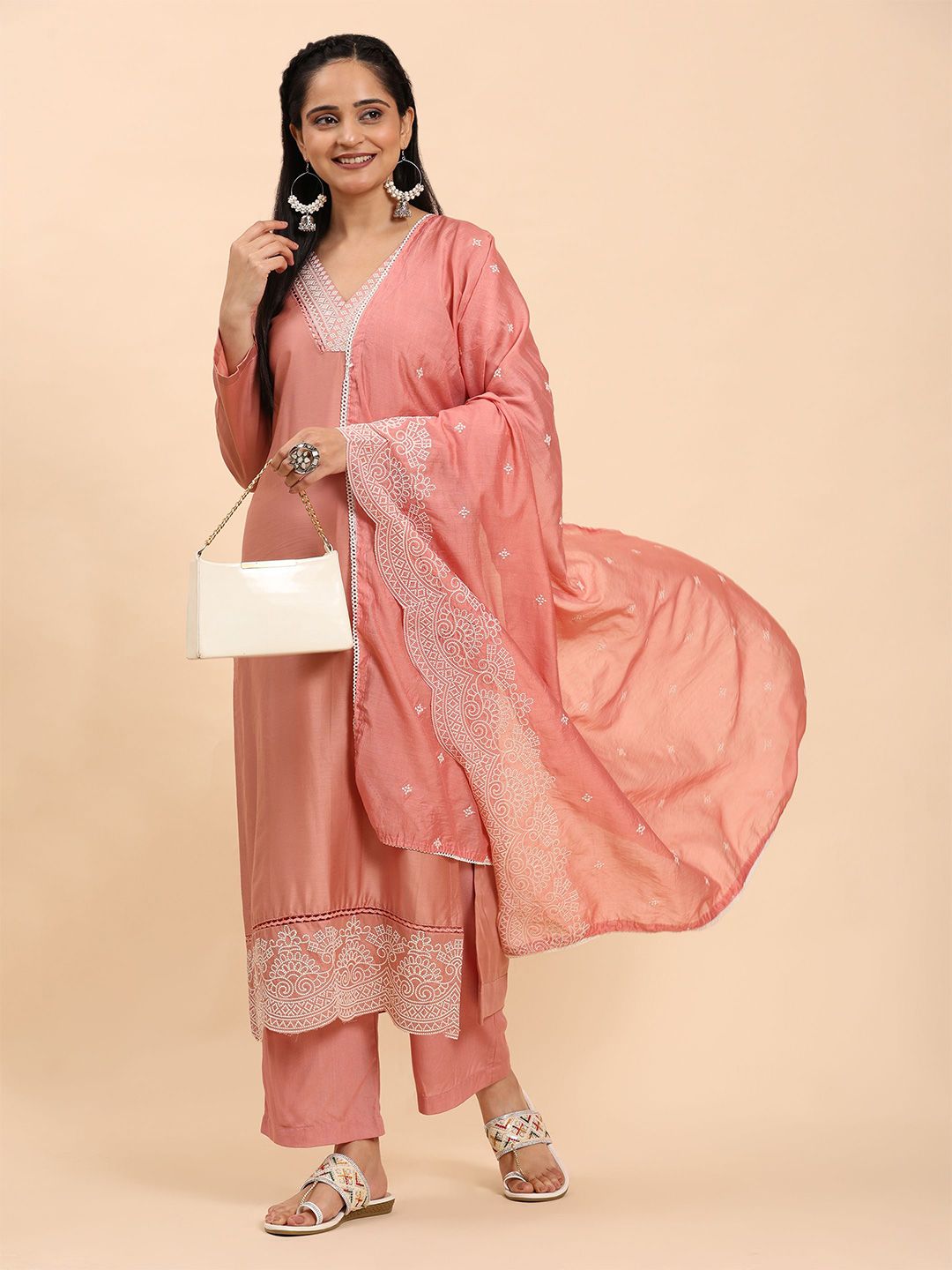 Mamicha Women Floral Printed Regular Pure Cotton Kurta with Palazzos & With Dupatta