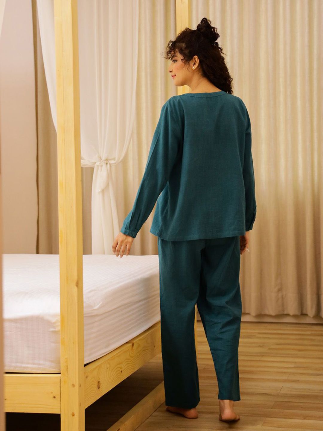 SANSKRUTIHOMES Women Pure Cotton Night suit