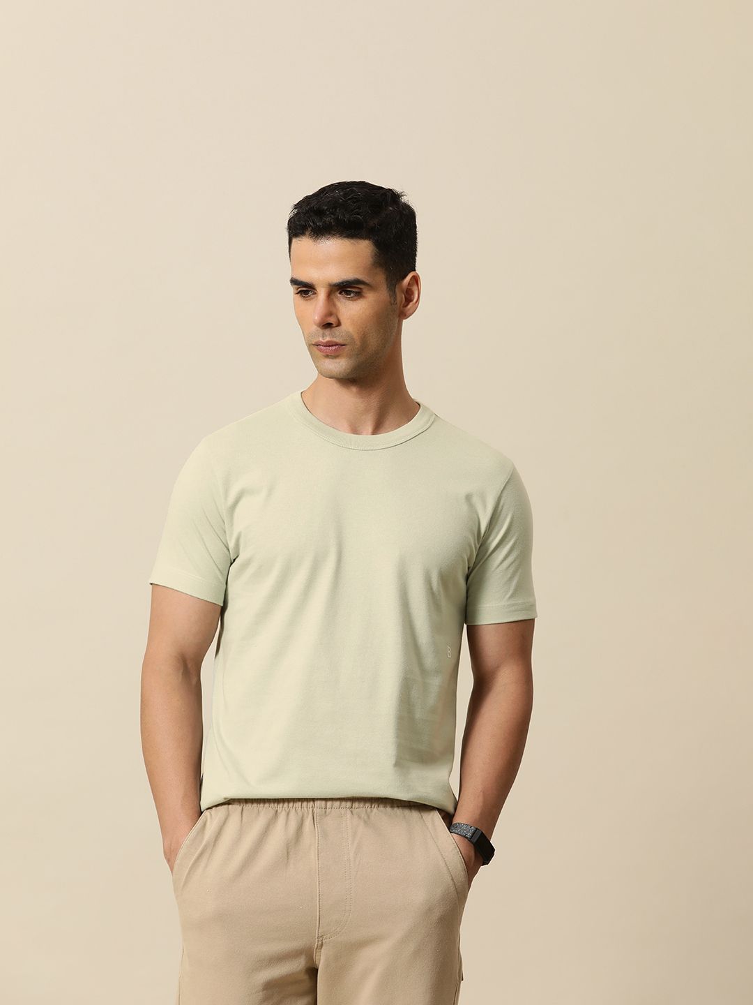 Mr Bowerbird Round Neck Tailored Fit T-shirt With a Notebook