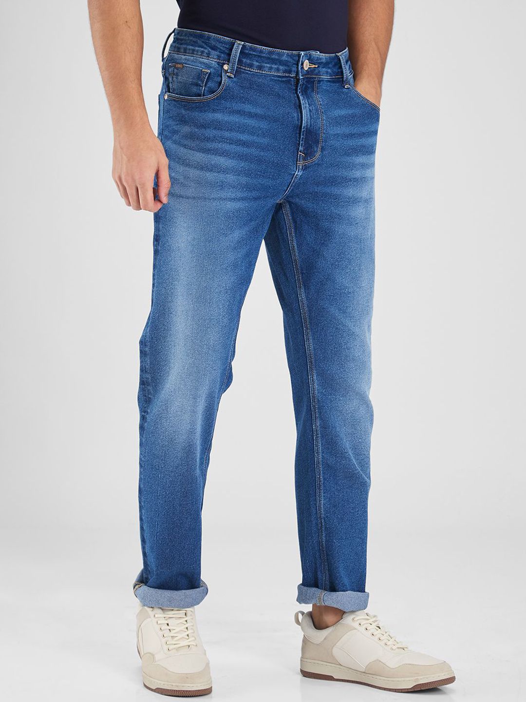 SPYKAR Men Relaxed Fit Light Fade Stretchable Jeans