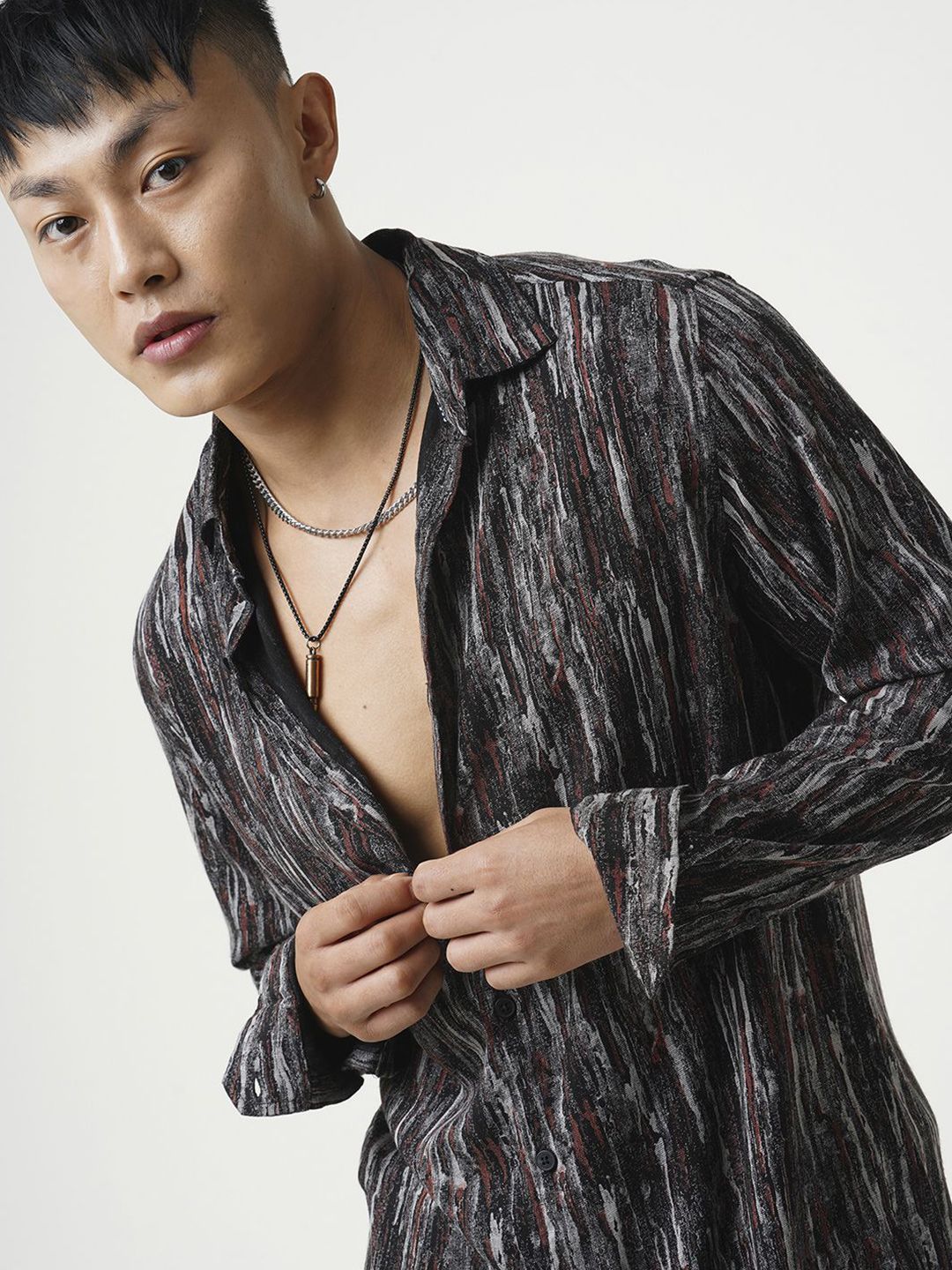 VASTRADO Men Classic Spread Collar Abstract Printed Slim Fit Casual Shirt