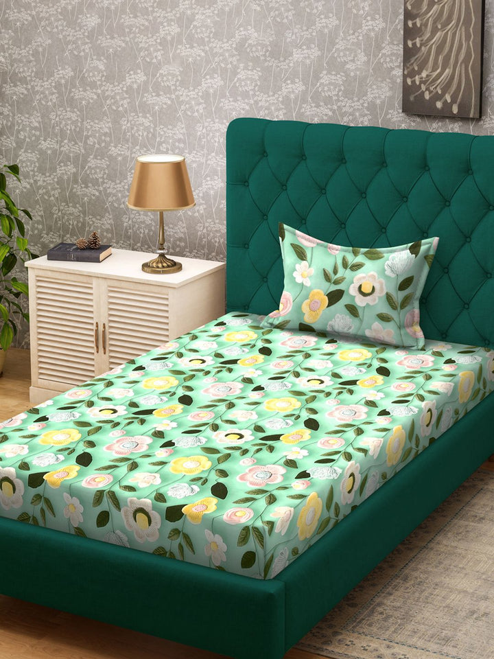 KLOTTHE Green & Pink Floral Printed Flat 300 TC Single 7D Bedsheet With Pillow Cover