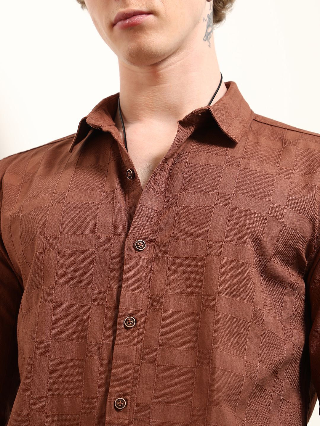 Campus Sutra Comfort Textured Spread Collar Cotton Casual Shirt