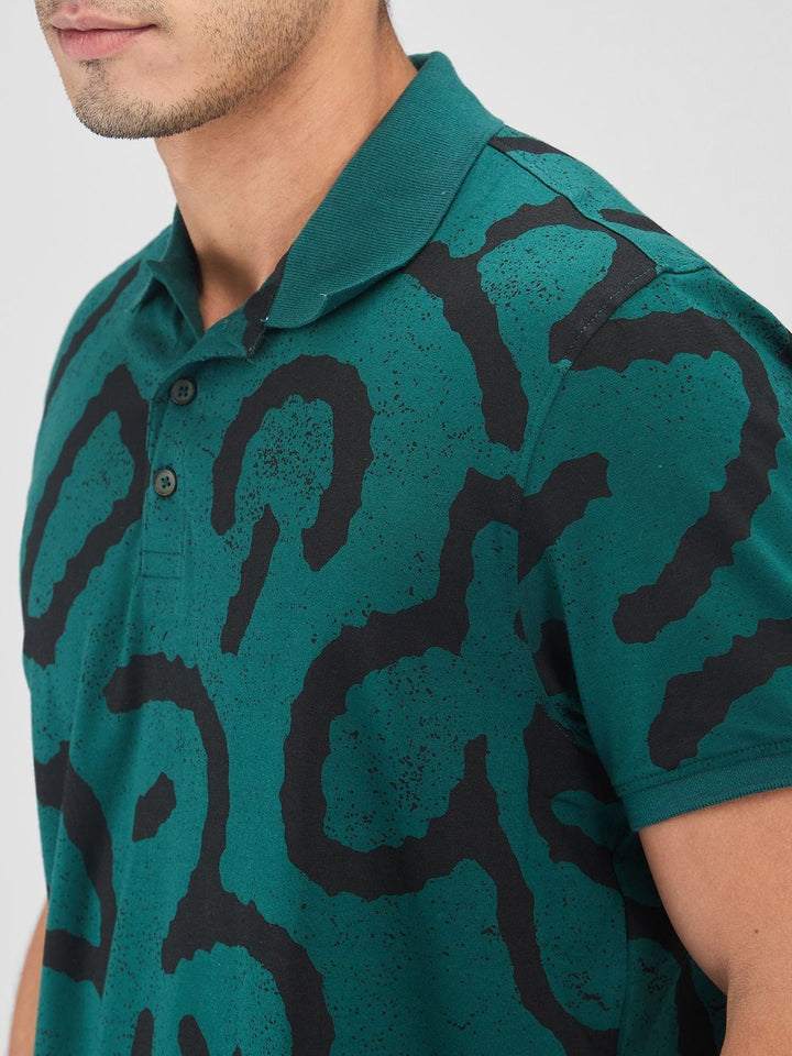 SPYKAR Men Typography Printed Polo Collar Pockets Slim Fit T-shirt