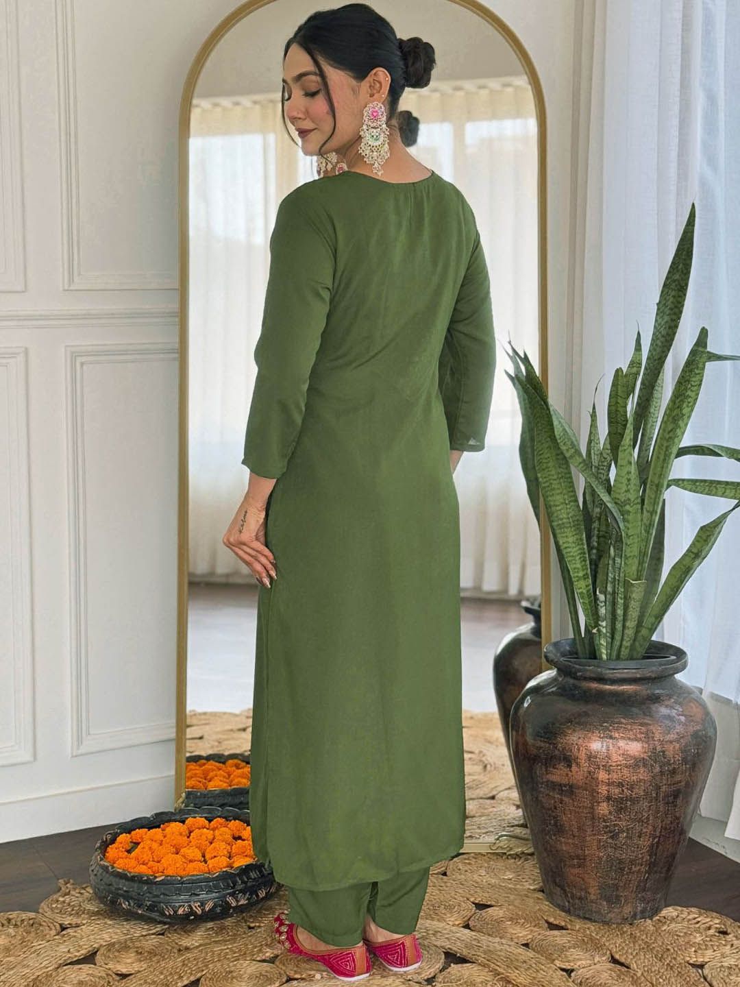 KALINI Women Floral Embroidered Regular Chikankari Kurta with Trousers & With Dupatta