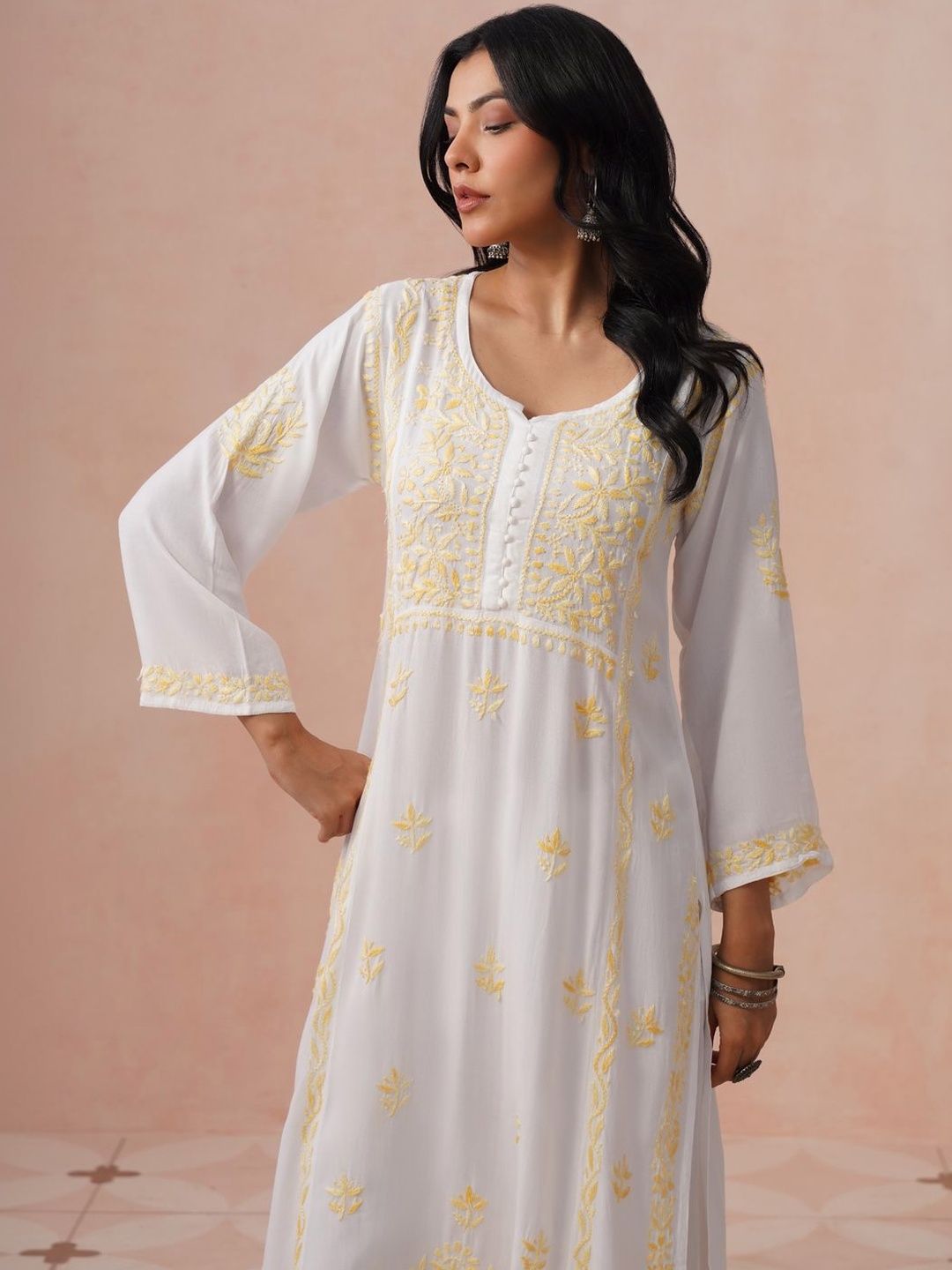House of Chikankari Women Embroidered Chikankari Kurta