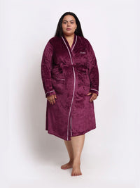 KLOTTHE Plus Size Maroon & White Woollen Bath Robe With Belt