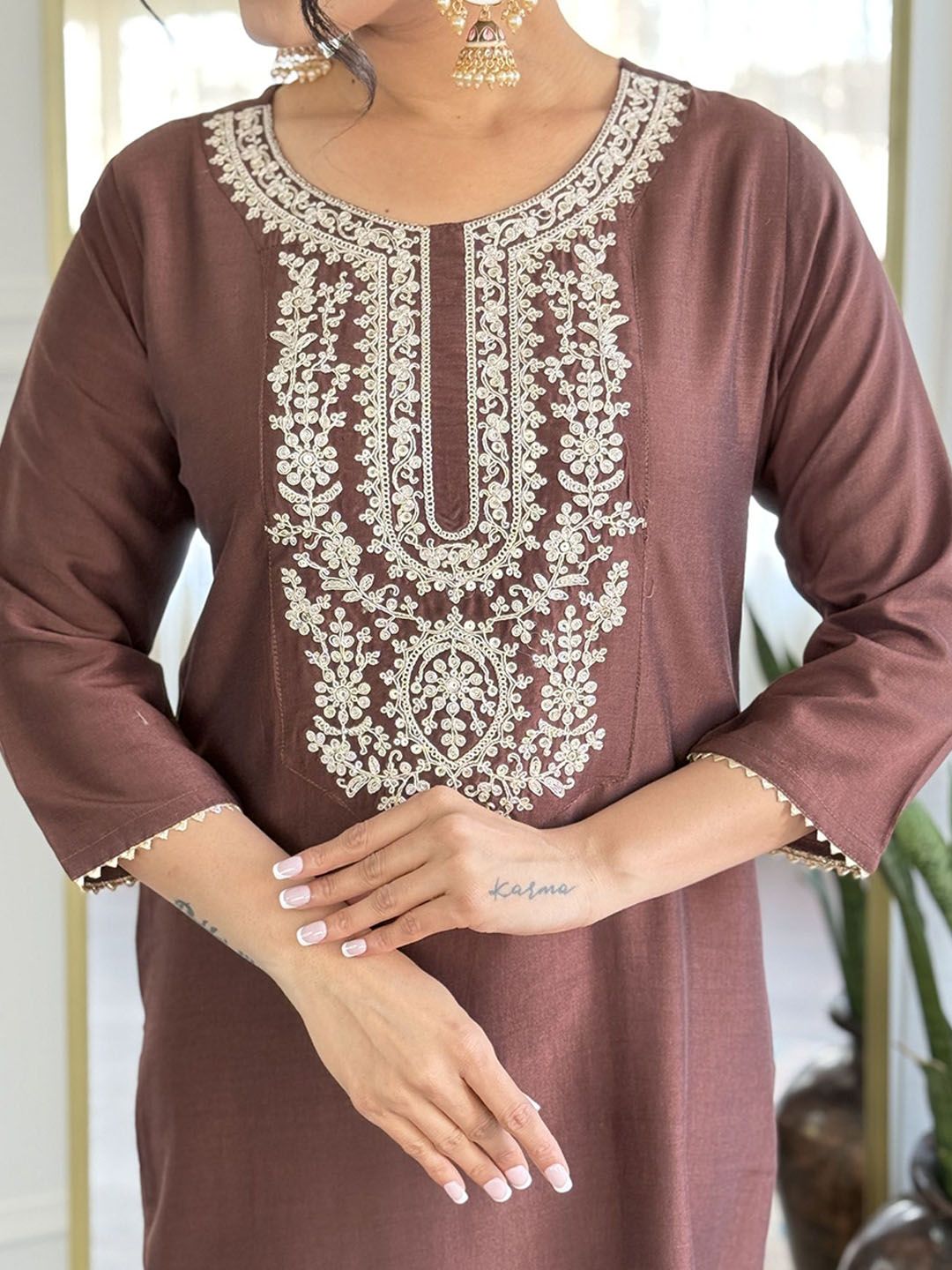 KALINI Women Ethnic Motifs Embroidered Thread Work Pure Silk Kurta Set With Dupatta