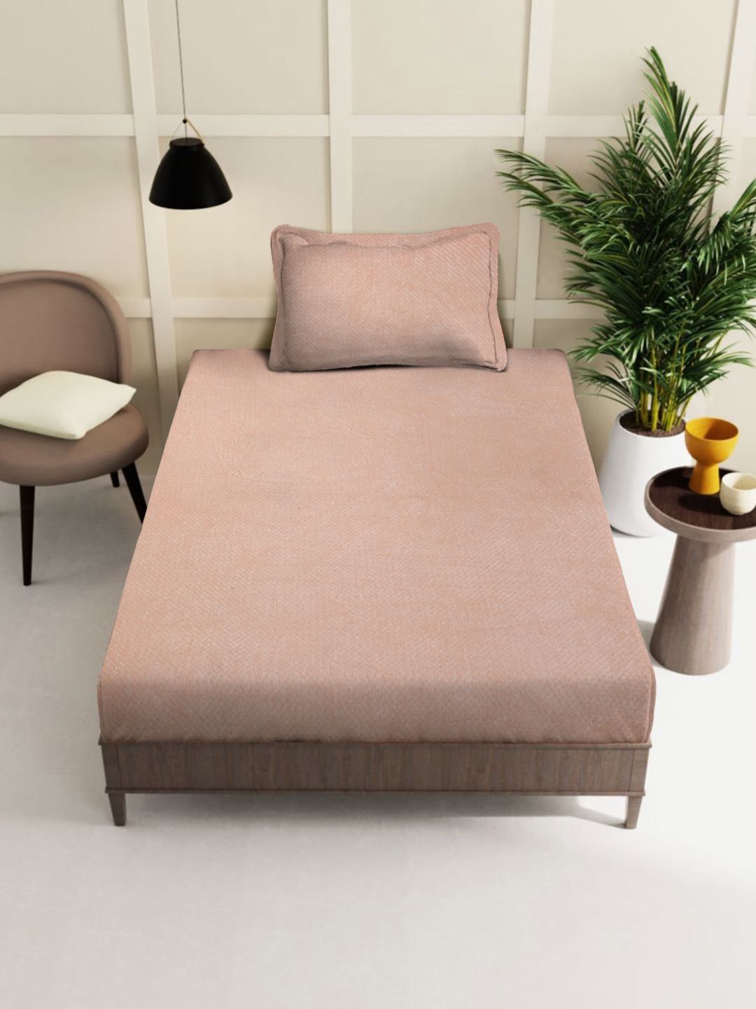 KLOTTHE Peach-Colored Abstract 300TC Woolen Single Fitted Bedsheet & Pillow Cover