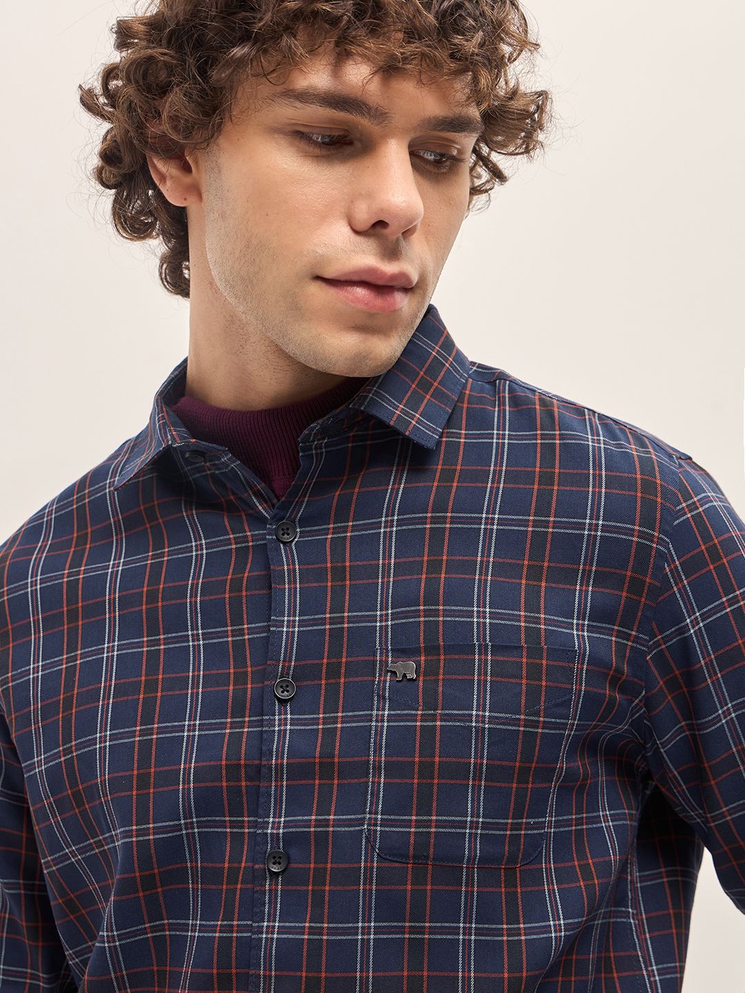 THE BEAR HOUSE Men Spread Collar Tartan Checked Slim Fit Casual Shirt