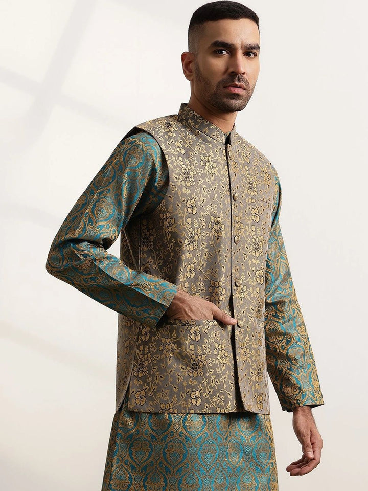 Jaket Nehru Brocade Rekaan Tenunan Anouk