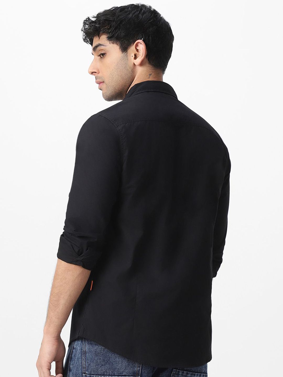 Urbano Fashion Men Spread Collar Solid Cotton Casual Shirt