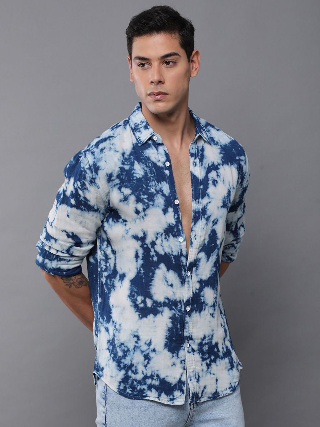 Difference of Opinion Men Standard Opaque Printed Casual Shirt